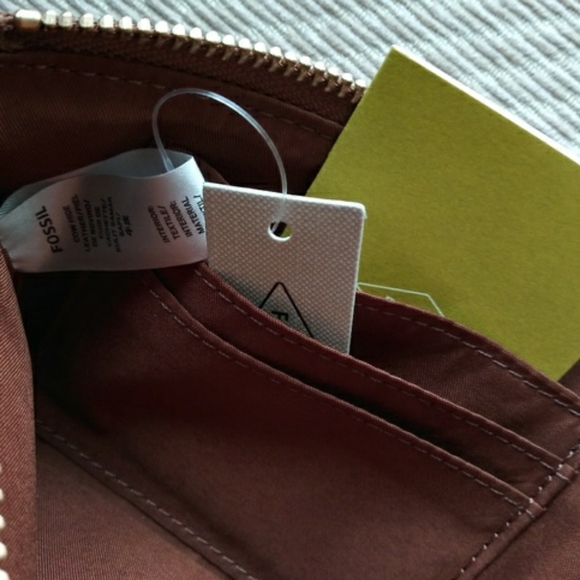 NWT FOSSIL TIEGAN BROWN COWHIDE WRISTLET - Picture 3 of 8